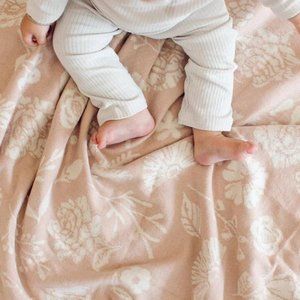 The Blueberry Hill Organic Cotton Blanket - Floral